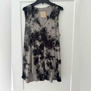 Chaser size small flow V muscle Summer Festival Tie Dye tank NWT